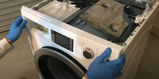 Ремонт стиральных машин Whirlpool в Каменске-Шахтинском – сервис от Мастер24, цены от 2060 руб